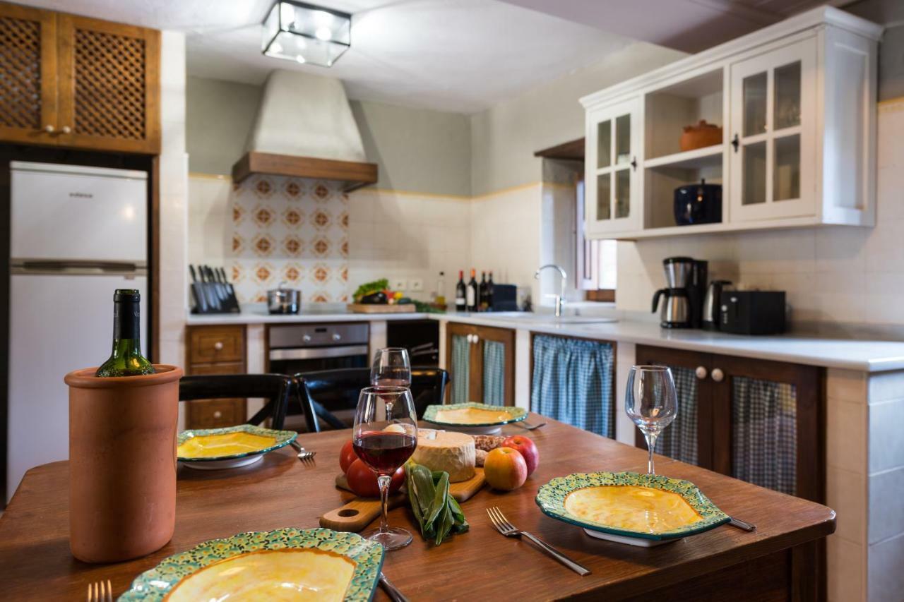 Bohemian Hideaway Finca - 2 Unique Houses With Shared Pool Santa Lucia 외부 사진