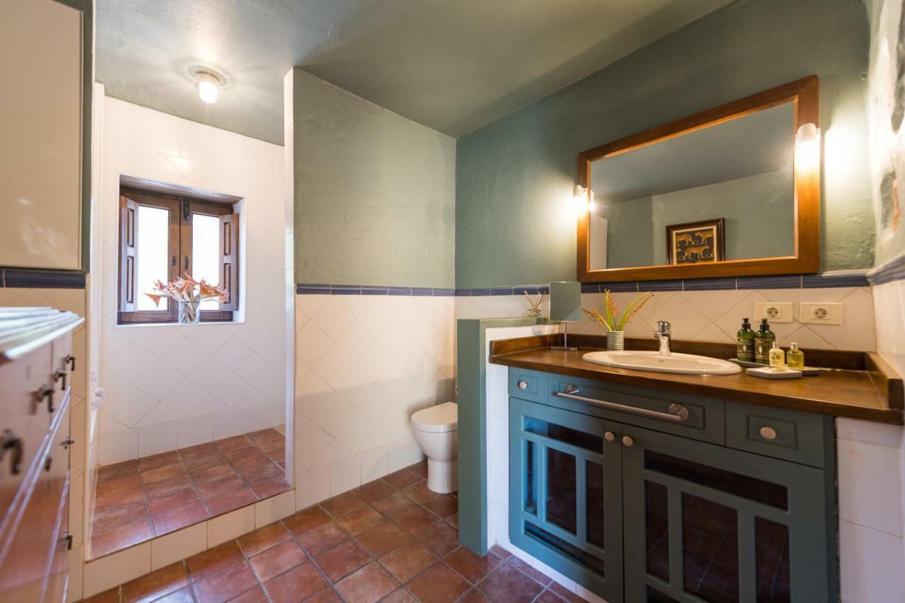 Bohemian Hideaway Finca - 2 Unique Houses With Shared Pool Santa Lucia 외부 사진