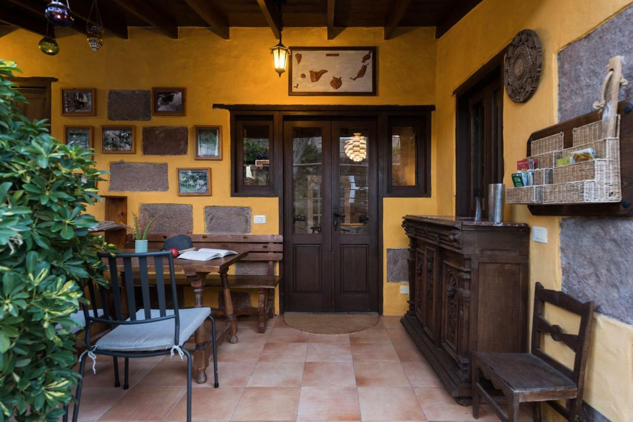 Bohemian Hideaway Finca - 2 Unique Houses With Shared Pool Santa Lucia 외부 사진