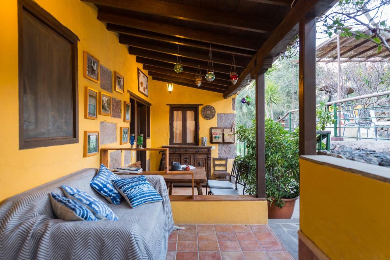 Bohemian Hideaway Finca - 2 Unique Houses With Shared Pool Santa Lucia 외부 사진