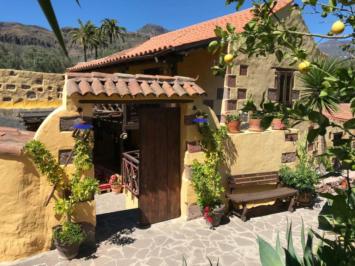 Bohemian Hideaway Finca - 2 Unique Houses With Shared Pool Santa Lucia 외부 사진